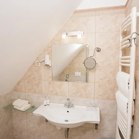 Monet Hiša za goste